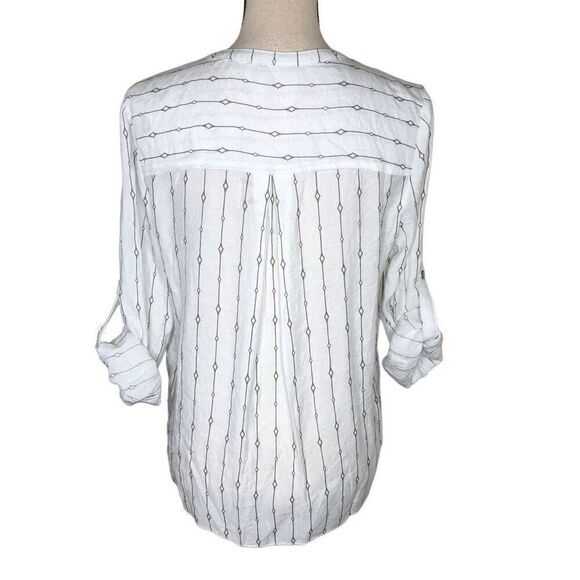 Flawless Split Neck Tie Front Top Size M Normcore/Coastal Grandma - Picture 3 of 13